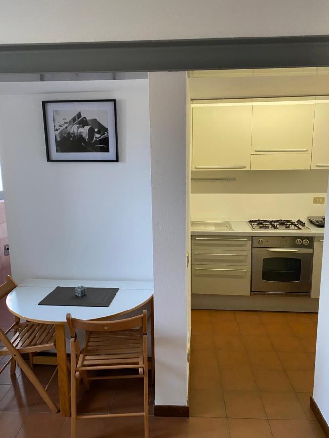 Vicolo Forno Apartman Mercallo Kültér fotó