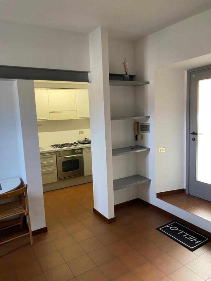 Vicolo Forno Apartman Mercallo Kültér fotó